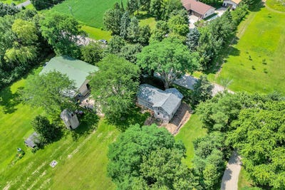 /international/us/6386-alpine-dr-west-bend-wi-110104915217/