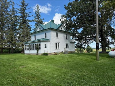 /international/us/18256-state-hwy-43-mabel-mn-110101813108/