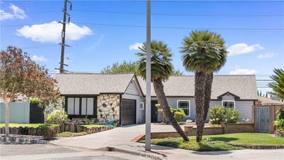 /international/us/528-essex-glendora-ca-110120553671/
