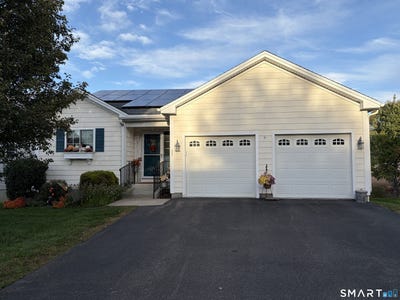 /international/us/32-autumn-lane-middletown-ct-110120646504/