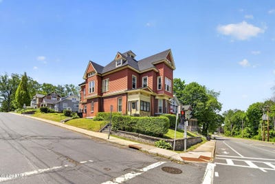 /international/us/1-sheldon-avenue-troy-ny-110108190432/