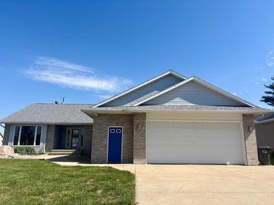 /international/us/3010-21st-ave-n-fort-dodge-ia-110108359677/