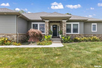 /international/us/9255-gordon-drive-chatham-il-110100964488/