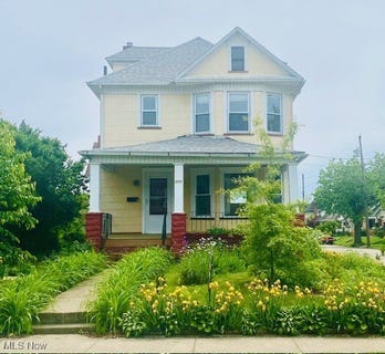 /international/us/252-w-summit-street-alliance-oh-110098310917/