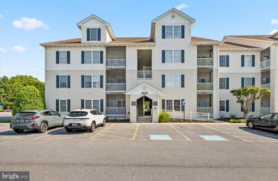 /international/us/4100-sand-piper-drive-rehoboth-beach-de-110108229178/