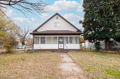 /international/us/901-s-florida-avenue-okmulgee-ok-110108958053/