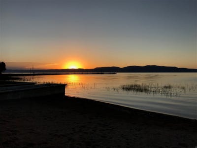 /international/us/55-w-buttercup-ln-garden-city-ut-110108256911/