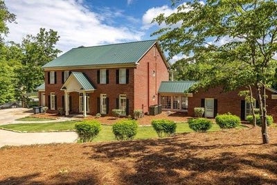 /international/us/219-broken-rock-road-hamilton-ga-110109255578/