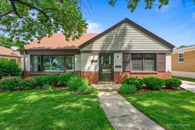 /international/us/361-bryant-avenue-glen-ellyn-il-110108354274/