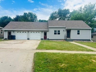/international/us/905-s-marshall-street-rock-rapids-ia-110108905195/