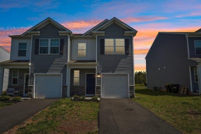 /international/us/884-still-waters-lane-pennsburg-pa-110107870284/