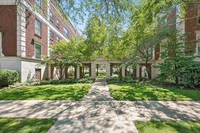 /international/us/486-sheridan-road-evanston-il-110110404286/