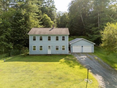 /international/us/96-dairy-lane-windsor-vt-110101310743/?lang=en