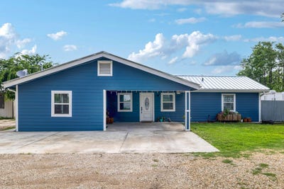 /international/us/5902-n-main-st-n-taylor-tx-110100764778/