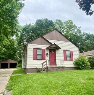 /international/us/1011-cordova-avenue-akron-oh-110108301876/