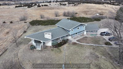 /international/us/701-w-18-rd-phillips-ne-110106474799/