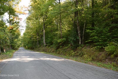 /international/us/l3-5-parker-road-hadley-ny-110094548041/