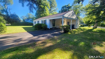 /international/us/51-rogers-lake-trail-old-lyme-ct-110108901207/