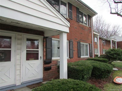 /international/us/7-manor-drive-cornwall-ny-110106701147/