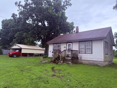 /international/us/204-s-macon-street-jerico-springs-mo-110108903269/