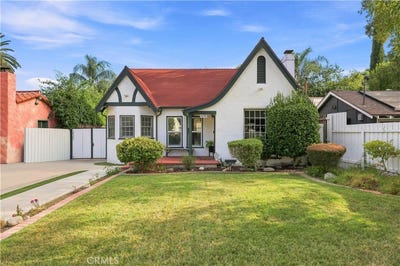 /international/us/14138-lemay-street-van-nuys-ca-110120070544/