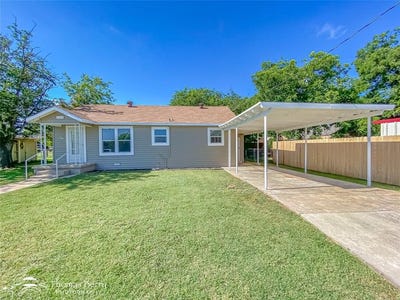 /international/us/608-e-8th-street-coleman-tx-110100503015/