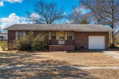/international/us/206-main-street-hurtsboro-al-110105778310/