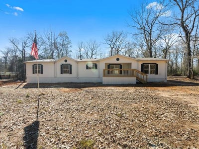 /international/us/201-county-road-2663-garrison-tx-110106729956/