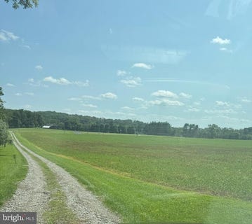 /international/us/6853-phillips-mill-road-solebury-pa-110101395818/