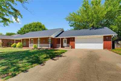 /international/us/344-wilson-drive-gentry-ar-110110217196/