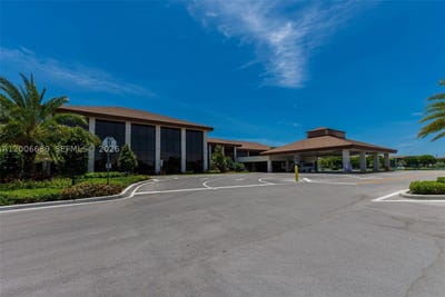/international/us/13550-sw-6th-ct-pembroke-pines-fl-110107610008/