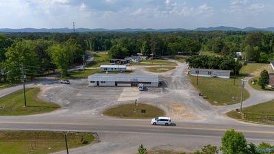 /international/us/8123-n-hwy-9-n-cedar-bluff-al-110107982332/