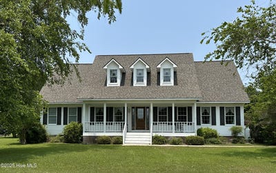 /international/us/116-spencer-lane-newport-nc-110100221794/