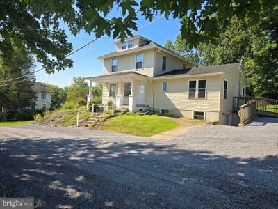 /international/us/26-clayton-avenue-hamburg-pa-110110242810/