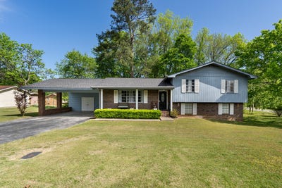 /international/us/302-johnson-street-lafayette-ga-110107569009/