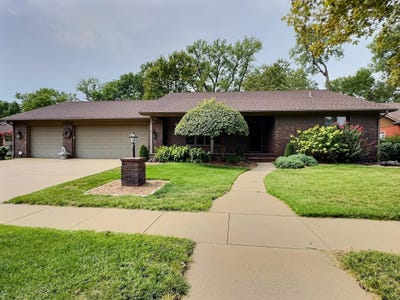 /international/us/3-tanglewood-ln-hutchinson-ks-110110342837/