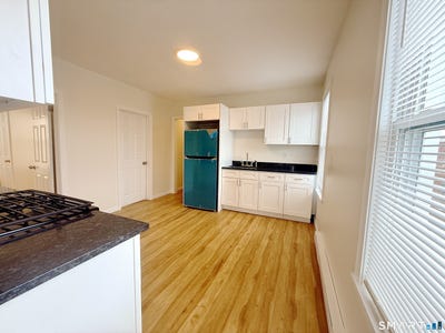 /international/us/70-lindley-street-bridgeport-ct-110107700904/