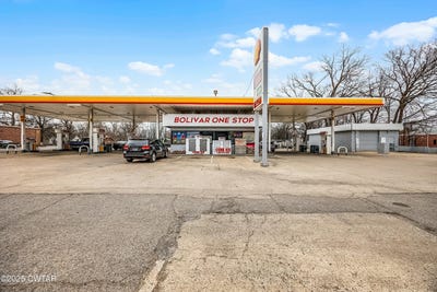 /international/us/320-w-market-street-bolivar-tn-110097972854/?lang=zh-cn