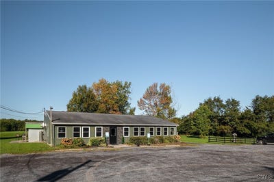 /international/us/7641-state-route-3-henderson-ny-110097647892/
