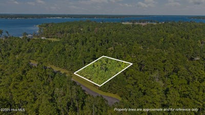 /international/us/87-mason-lane-lot-49-merritt-nc-110104432730/