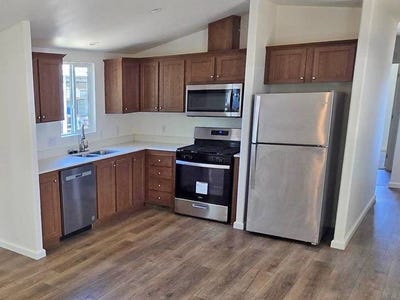 /international/us/1342-hannah-st-coalinga-ca-110108535408/
