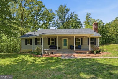 /international/us/19134-dupont-lane-jeffersonton-va-110107628696/