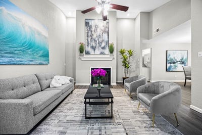 /international/us/218-n-beacon-street-dallas-tx-110104483915/