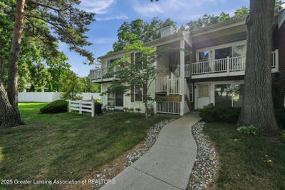 /international/us/2034-hamilton-road-okemos-mi-110100818425/
