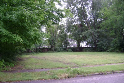 /international/us/712-maple-street-niles-mi-110091468051/?lang=zh-tw