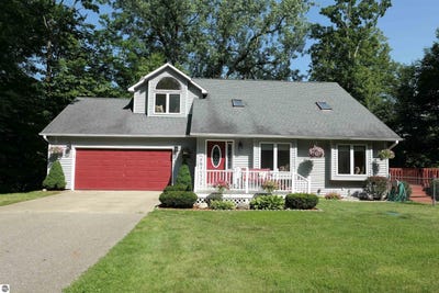/international/us/8413-e-chippewa-trail-mt-pleasant-mi-110100976549/?lang=en