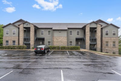 /international/us/1001-golf-drive-branson-west-mo-110100240568/