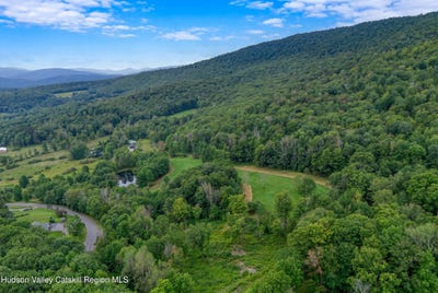 /international/us/2569-bragg-hollow-road-margaretville-ny-110119638103/