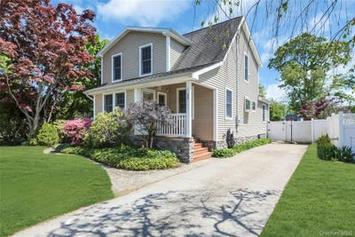 /international/us/36-richard-avenue-islip-terrace-ny-110108227470/
