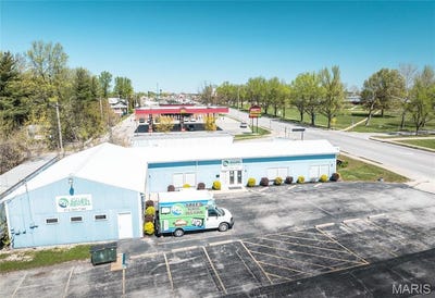 /international/us/327-n-jefferson-street-st-james-mo-110098775236/